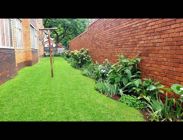 2 BEDROOM APARTMENT FOR SALE IN PRETORIA CBD